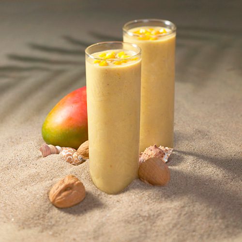 Receta de Smoothie tropical de mango y nueces