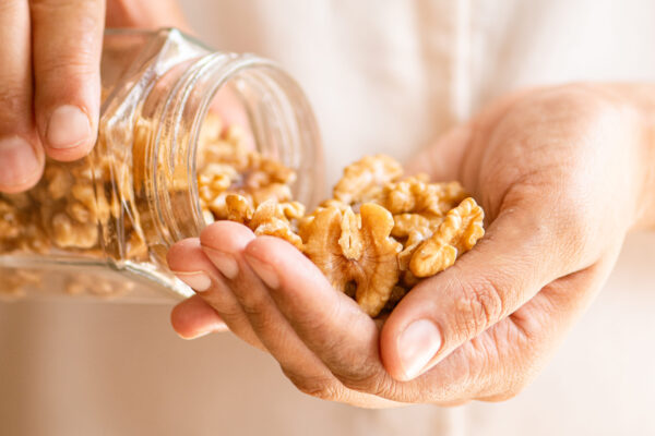 Estudio nueces y sueño en adultos jovenes